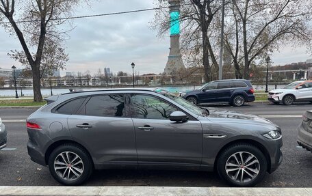 Jaguar F-Pace, 2018 год, 3 050 000 рублей, 15 фотография