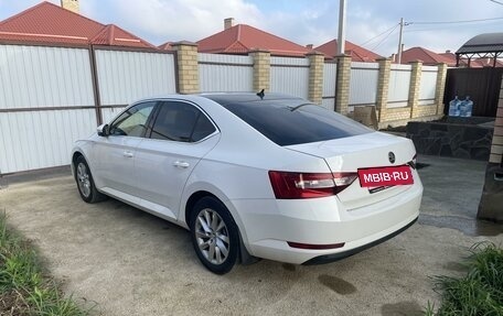 Skoda Superb III рестайлинг, 2015 год, 1 550 000 рублей, 14 фотография