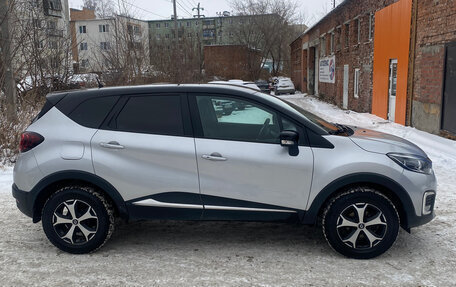 Renault Kaptur I рестайлинг, 2017 год, 1 430 000 рублей, 6 фотография