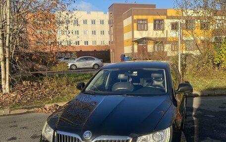 Skoda Superb III рестайлинг, 2013 год, 1 249 999 рублей, 2 фотография