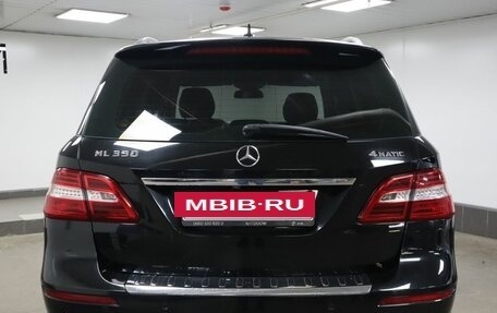 Mercedes-Benz M-Класс, 2012 год, 2 650 000 рублей, 4 фотография