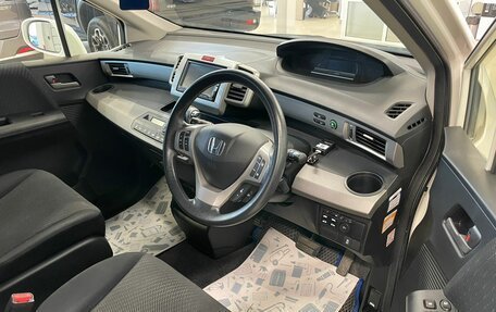 Honda Freed I, 2012 год, 1 399 000 рублей, 10 фотография