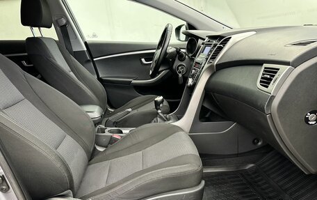 Hyundai i30 II рестайлинг, 2012 год, 980 000 рублей, 12 фотография