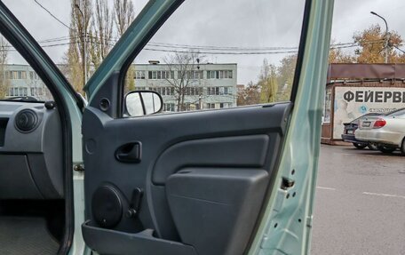 Renault Logan I, 2005 год, 450 000 рублей, 21 фотография