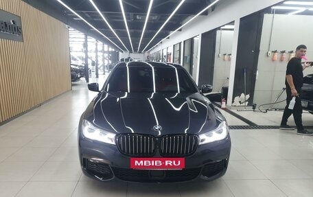 BMW 7 серия, 2018 год, 6 600 000 рублей, 2 фотография