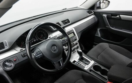 Volkswagen Passat B7, 2014 год, 1 450 000 рублей, 15 фотография