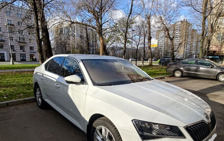 Skoda Superb III рестайлинг, 2019 год, 2 750 000 рублей, 7 фотография