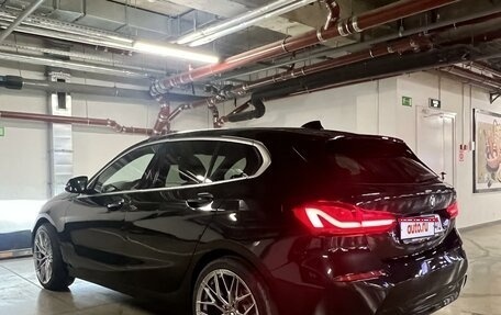 BMW 1 серия, 2021 год, 2 200 000 рублей, 1 фотография