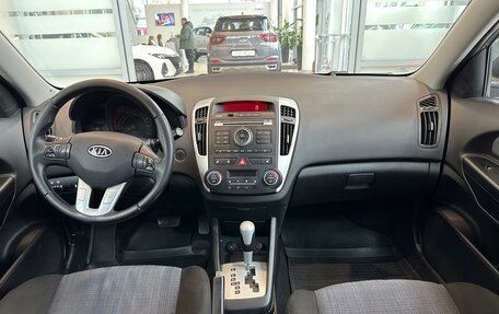 KIA cee'd I рестайлинг, 2010 год, 990 000 рублей, 16 фотография