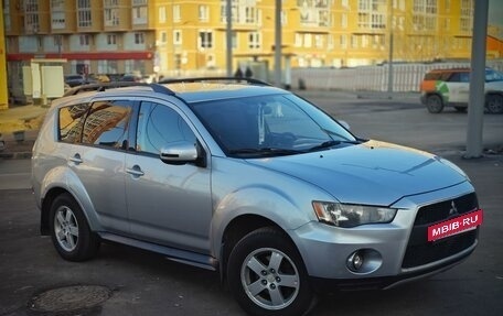 Mitsubishi Outlander III рестайлинг 3, 2011 год, 1 099 000 рублей, 7 фотография