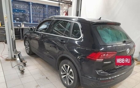 Volkswagen Tiguan II, 2019 год, 2 186 000 рублей, 5 фотография