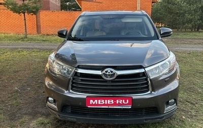 Toyota Highlander III, 2014 год, 3 050 000 рублей, 1 фотография