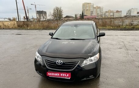 Toyota Camry, 2008 год, 1 250 000 рублей, 1 фотография