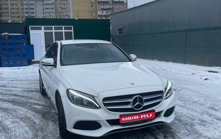 Mercedes-Benz C-Класс, 2016 год, 3 100 000 рублей, 1 фотография