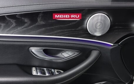 Mercedes-Benz E-Класс, 2019 год, 3 799 000 рублей, 10 фотография