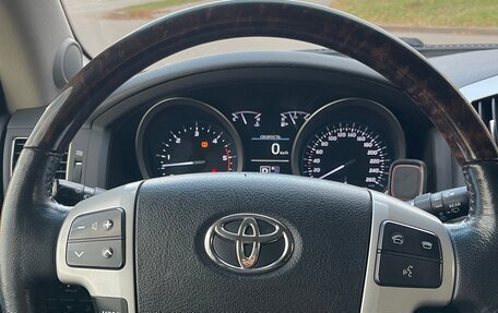 Toyota Land Cruiser 200, 2014 год, 5 650 000 рублей, 26 фотография