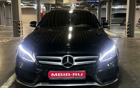 Mercedes-Benz C-Класс, 2018 год, 3 050 000 рублей, 1 фотография