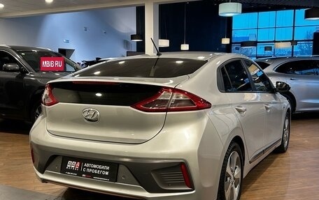 Hyundai IONIQ, 2017 год, 1 550 000 рублей, 4 фотография