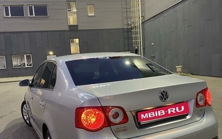 Volkswagen Jetta VI, 2010 год, 490 000 рублей, 5 фотография