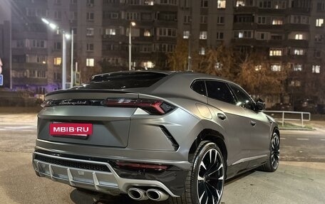 Lamborghini Urus I, 2021 год, 39 000 000 рублей, 4 фотография