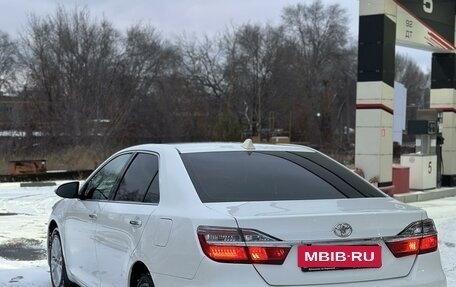 Toyota Camry, 2015 год, 1 990 000 рублей, 9 фотография