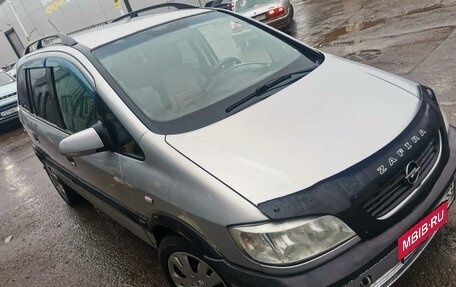 Opel Zafira A рестайлинг, 2003 год, 210 000 рублей, 2 фотография