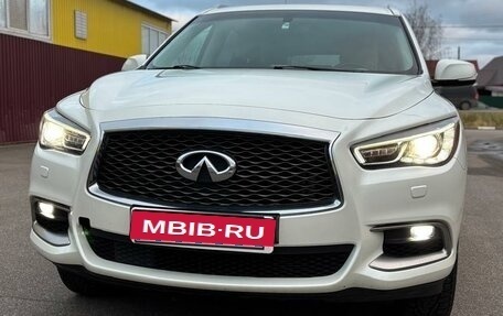 Infiniti QX60 I рестайлинг, 2016 год, 2 700 000 рублей, 1 фотография