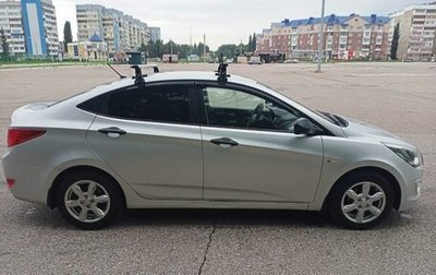 Hyundai Solaris II рестайлинг, 2015 год, 700 000 рублей, 1 фотография