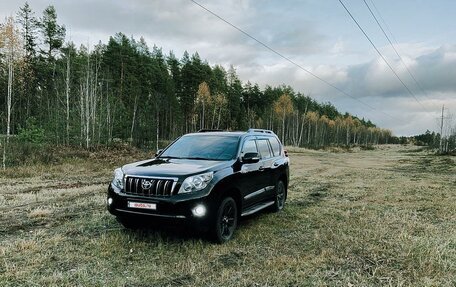 Toyota Land Cruiser Prado 150 рестайлинг 2, 2012 год, 2 600 000 рублей, 12 фотография