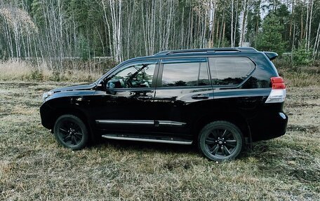 Toyota Land Cruiser Prado 150 рестайлинг 2, 2012 год, 2 600 000 рублей, 19 фотография