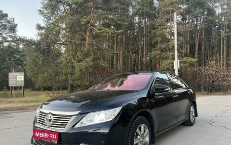 Toyota Camry, 2012 год, 1 550 000 рублей, 2 фотография