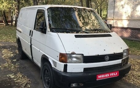 Volkswagen Transporter T4, 2000 год, 430 000 рублей, 1 фотография