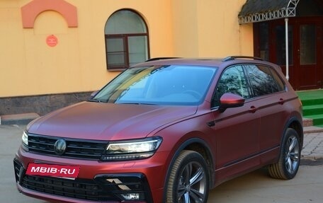 Volkswagen Tiguan II, 2018 год, 3 600 000 рублей, 9 фотография