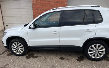 Volkswagen Tiguan I, 2016 год, 1 700 000 рублей, 4 фотография