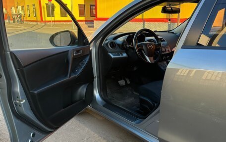 Mazda 3, 2012 год, 1 060 000 рублей, 12 фотография