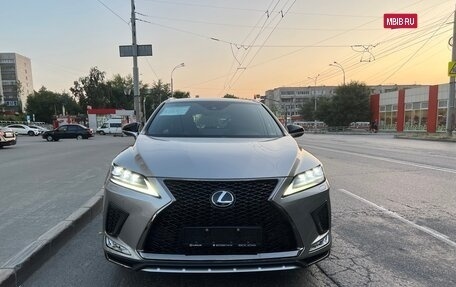 Lexus RX IV рестайлинг, 2019 год, 6 500 000 рублей, 2 фотография