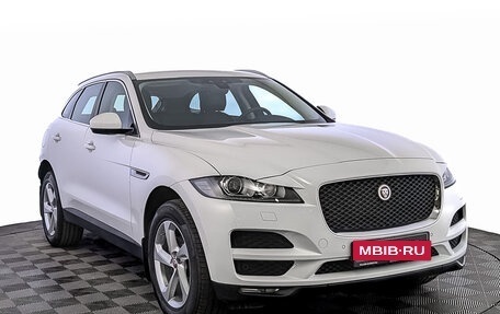 Jaguar F-Pace, 2018 год, 4 590 000 рублей, 3 фотография