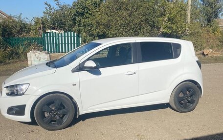 Chevrolet Aveo III, 2014 год, 780 000 рублей, 4 фотография