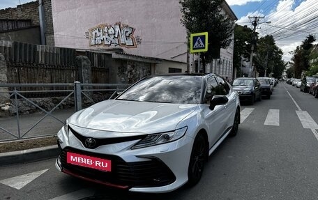 Toyota Camry, 2021 год, 3 800 000 рублей, 3 фотография