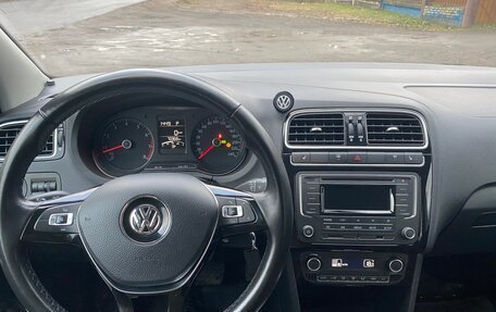 Volkswagen Polo VI (EU Market), 2017 год, 1 520 000 рублей, 2 фотография