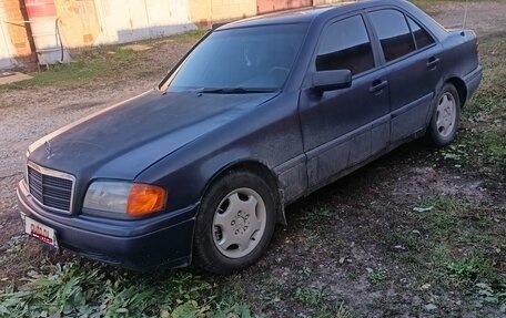 Mercedes-Benz C-Класс, 1996 год, 200 000 рублей, 7 фотография