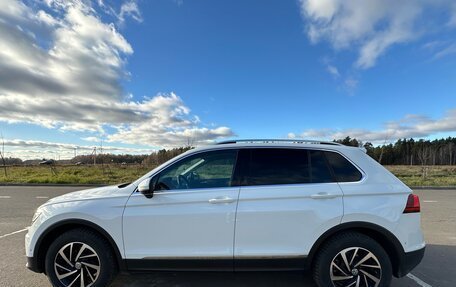 Volkswagen Tiguan II, 2018 год, 2 550 000 рублей, 4 фотография