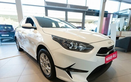 KIA cee'd III, 2024 год, 3 290 000 рублей, 3 фотография