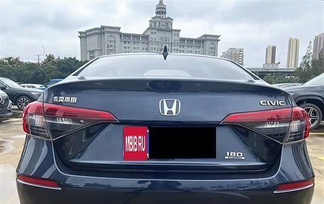 Honda Civic, 2022 год, 1 650 000 рублей, 6 фотография