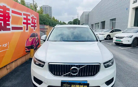 Volvo XC40 I, 2021 год, 2 180 000 рублей, 2 фотография