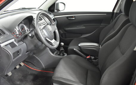 Suzuki Swift IV, 2012 год, 799 000 рублей, 8 фотография