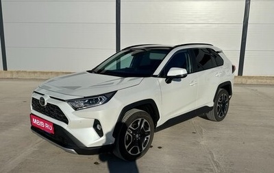 Toyota RAV4, 2022 год, 3 975 000 рублей, 1 фотография