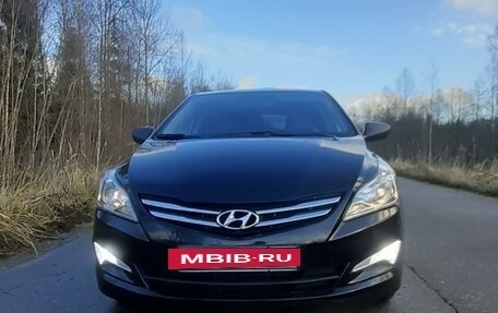 Hyundai Solaris II рестайлинг, 2014 год, 1 150 000 рублей, 10 фотография