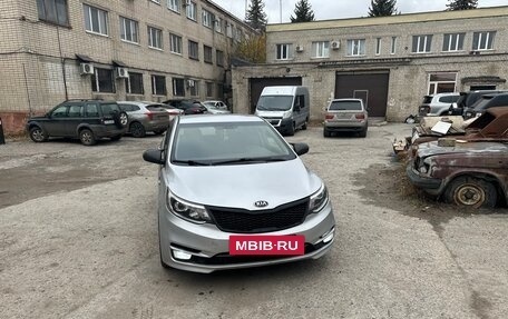 KIA Rio III рестайлинг, 2017 год, 1 050 000 рублей, 2 фотография