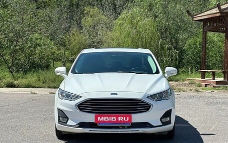 Ford Mondeo V, 2021 год, 1 625 000 рублей, 2 фотография